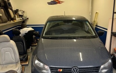 Volkswagen Polo VI (EU Market), 2013 год, 750 000 рублей, 1 фотография