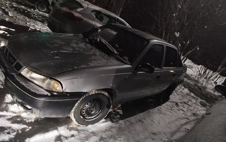 Daewoo Nexia I рестайлинг, 2000 год, 95 000 рублей, 8 фотография