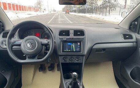Volkswagen Polo VI (EU Market), 2013 год, 750 000 рублей, 3 фотография