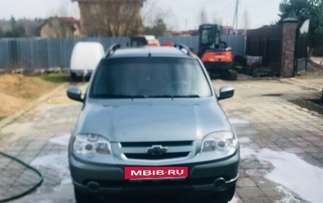 Chevrolet Niva I рестайлинг, 2015 год, 450 000 рублей, 2 фотография