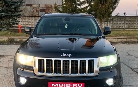Jeep Grand Cherokee, 2012 год, 1 800 000 рублей, 4 фотография