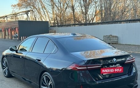 BMW 5 серия, 2023 год, 7 550 000 рублей, 9 фотография