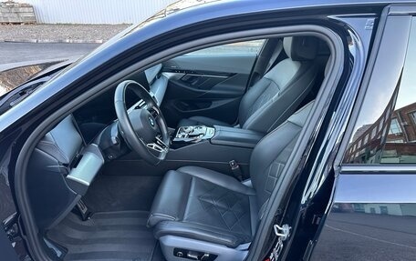 BMW 5 серия, 2023 год, 7 550 000 рублей, 13 фотография