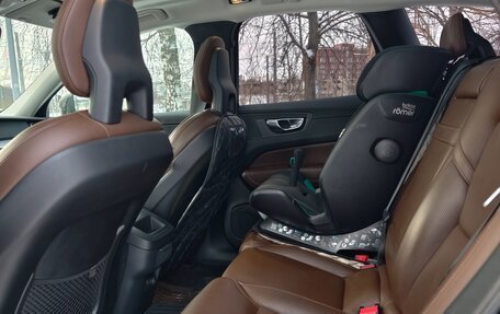 Volvo XC60 II, 2018 год, 3 650 000 рублей, 16 фотография