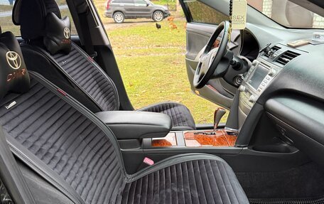 Toyota Camry, 2011 год, 1 500 000 рублей, 8 фотография