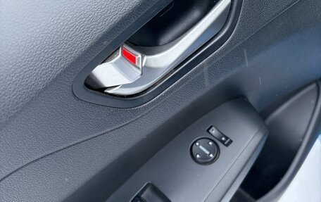 Hyundai Solaris II рестайлинг, 2017 год, 1 200 000 рублей, 11 фотография