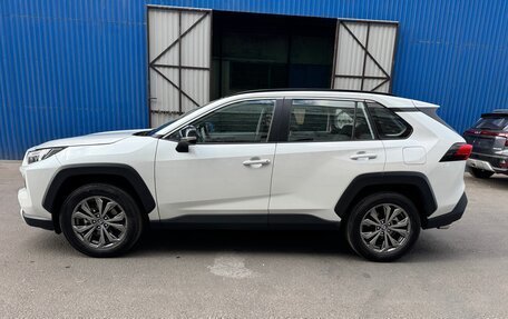 Toyota RAV4, 2025 год, 3 900 000 рублей, 4 фотография