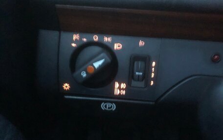 Mercedes-Benz E-Класс, 1992 год, 2 500 000 рублей, 15 фотография