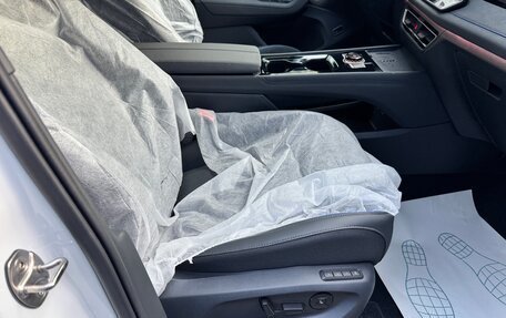 Volkswagen Tiguan, 2025 год, 4 700 000 рублей, 15 фотография