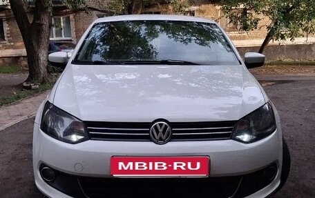 Volkswagen Polo VI (EU Market), 2013 год, 950 000 рублей, 5 фотография