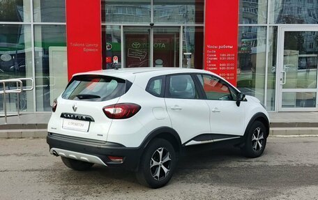 Renault Kaptur I рестайлинг, 2018 год, 1 599 000 рублей, 5 фотография