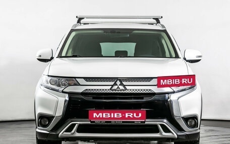 Mitsubishi Outlander III рестайлинг 3, 2021 год, 2 275 000 рублей, 2 фотография