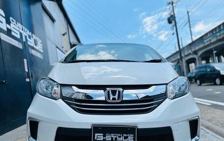 Honda Freed I, 2013 год, 854 000 рублей, 4 фотография