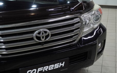 Toyota Land Cruiser 200, 2013 год, 4 180 000 рублей, 8 фотография