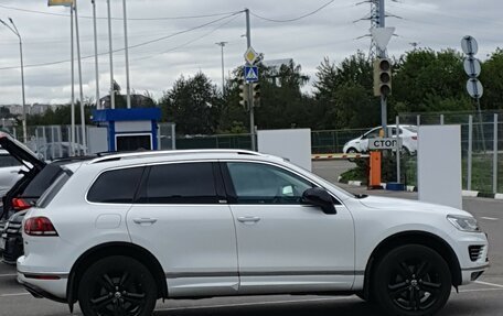 Volkswagen Touareg III, 2017 год, 5 800 000 рублей, 1 фотография