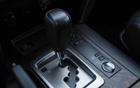 Toyota Land Cruiser 200, 2013 год, 4 180 000 рублей, 18 фотография