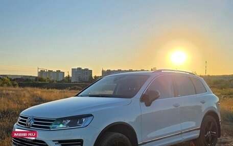 Volkswagen Touareg III, 2017 год, 5 800 000 рублей, 4 фотография