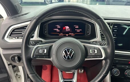 Volkswagen T-Roc I, 2022 год, 2 180 000 рублей, 15 фотография