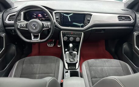 Volkswagen T-Roc I, 2022 год, 2 180 000 рублей, 9 фотография