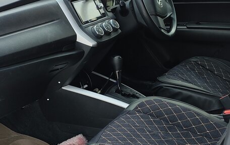 Toyota Corolla, 2016 год, 1 250 000 рублей, 5 фотография