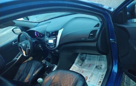 Hyundai Solaris II рестайлинг, 2014 год, 470 000 рублей, 5 фотография