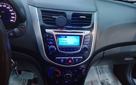 Hyundai Solaris II рестайлинг, 2014 год, 470 000 рублей, 11 фотография