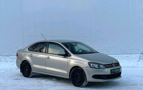 Volkswagen Polo VI (EU Market), 2011 год, 482 000 рублей, 3 фотография