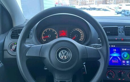 Volkswagen Polo VI (EU Market), 2011 год, 482 000 рублей, 14 фотография