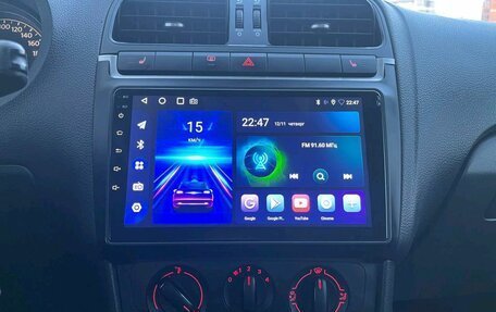 Volkswagen Polo VI (EU Market), 2011 год, 482 000 рублей, 13 фотография