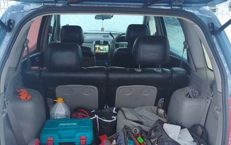 Mazda Premacy III, 2004 год, 300 000 рублей, 16 фотография