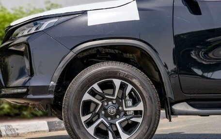 Toyota Fortuner II, 2025 год, 4 839 000 рублей, 9 фотография