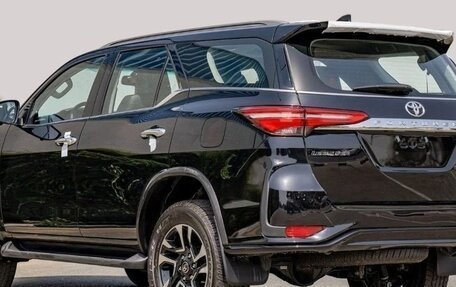 Toyota Fortuner II, 2025 год, 4 839 000 рублей, 4 фотография