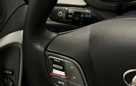 Hyundai Santa Fe III рестайлинг, 2015 год, 1 925 000 рублей, 12 фотография