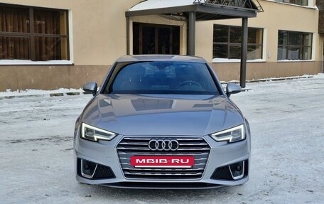 Audi A4, 2018 год, 2 975 000 рублей, 2 фотография