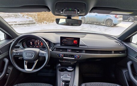 Audi A4, 2018 год, 2 975 000 рублей, 16 фотография