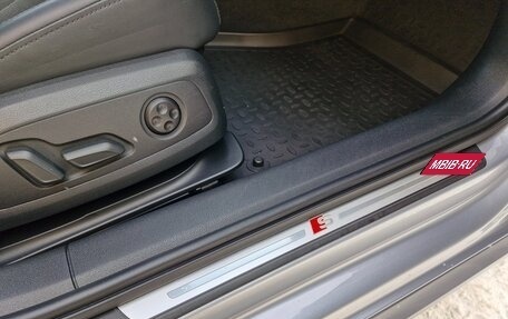 Audi A4, 2018 год, 2 975 000 рублей, 23 фотография