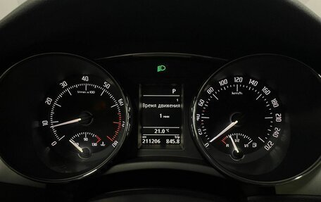 Skoda Superb III рестайлинг, 2011 год, 1 415 000 рублей, 10 фотография