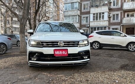 Volkswagen Tiguan II, 2017 год, 2 650 000 рублей, 1 фотография