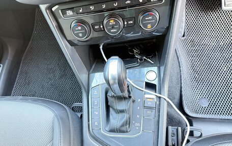 Volkswagen Tiguan II, 2017 год, 2 650 000 рублей, 15 фотография