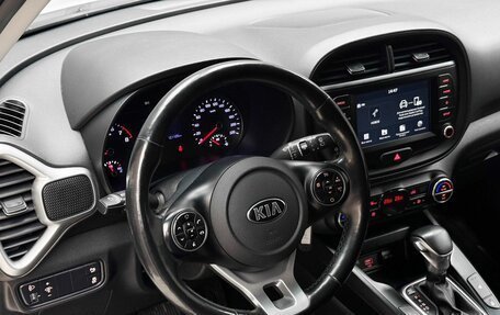 KIA Soul III, 2019 год, 1 690 000 рублей, 10 фотография