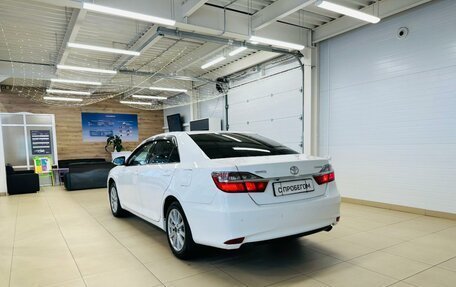 Toyota Camry, 2015 год, 1 999 000 рублей, 4 фотография