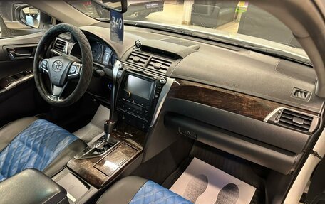 Toyota Camry, 2015 год, 1 999 000 рублей, 13 фотография