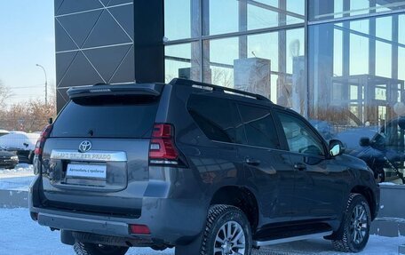 Toyota Land Cruiser Prado 150 рестайлинг 2, 2018 год, 5 988 000 рублей, 5 фотография