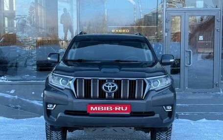 Toyota Land Cruiser Prado 150 рестайлинг 2, 2018 год, 5 988 000 рублей, 8 фотография
