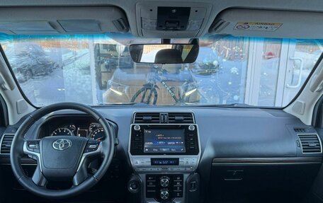 Toyota Land Cruiser Prado 150 рестайлинг 2, 2018 год, 5 988 000 рублей, 11 фотография