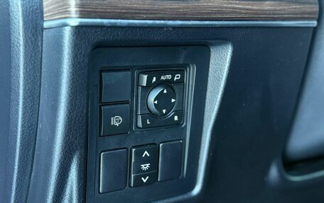 Toyota Land Cruiser Prado 150 рестайлинг 2, 2018 год, 5 988 000 рублей, 17 фотография