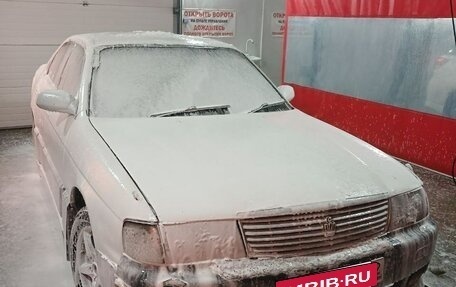Toyota Crown, 1992 год, 360 000 рублей, 5 фотография