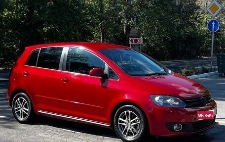 Volkswagen Golf Plus II, 2011 год, 850 000 рублей, 1 фотография