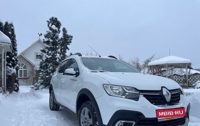 Renault Sandero II рестайлинг, 2021 год, 939 000 рублей, 1 фотография