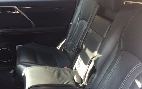 Lexus RX IV рестайлинг, 2018 год, 4 100 000 рублей, 10 фотография
